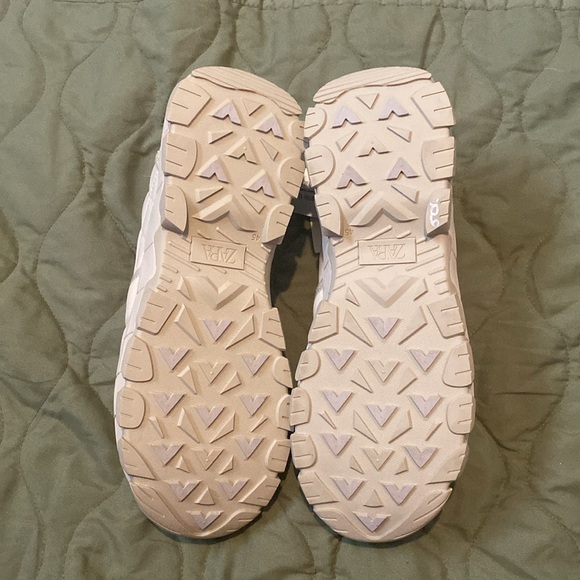 Zara rhuigi runners - Picture 3 of 4